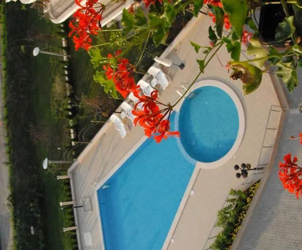 Seasons 3 Appart hôtel Slantchev Briag