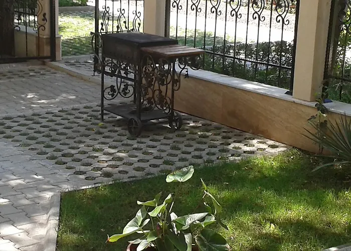 Seasons 3 Appart hôtel 2*