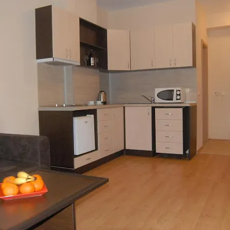 アパートホテル Seasons 3