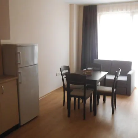 Seasons 3 Apart Otel Sunny Beach