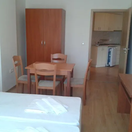Apart Otel Seasons 3 Sunny Beach
