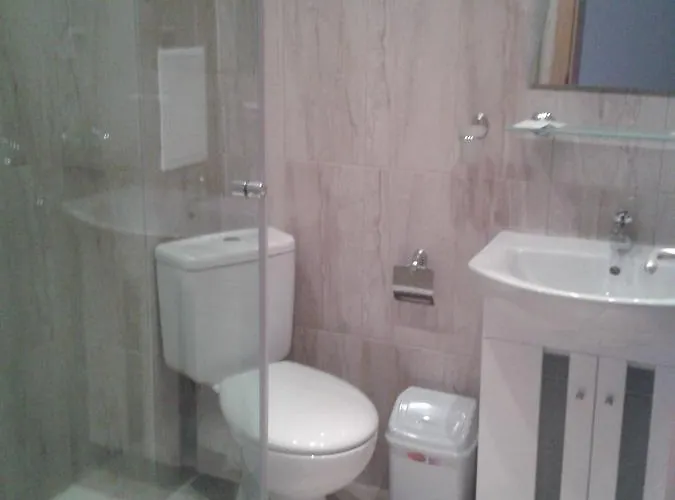 アパートホテル Seasons 3 2*