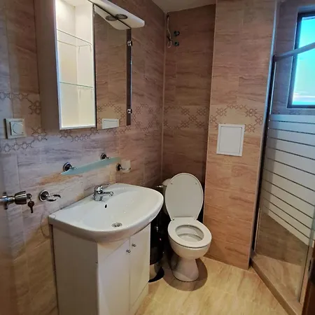 Seasons 3 Апарт-отель 2*