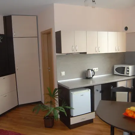 شقة فندقية Seasons 3