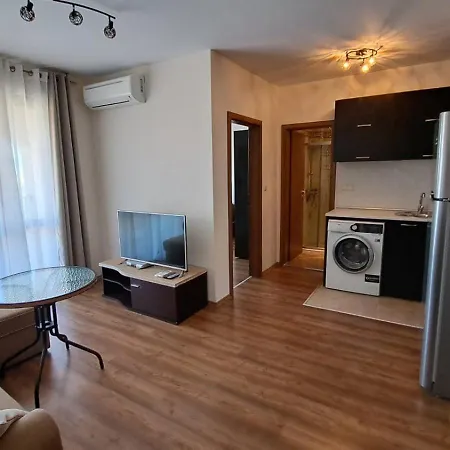 Hotel de apartamente Seasons 3