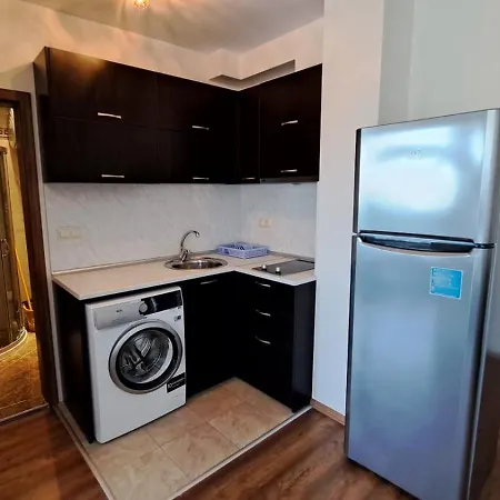 Seasons 3 Hotel de apartamente 2*