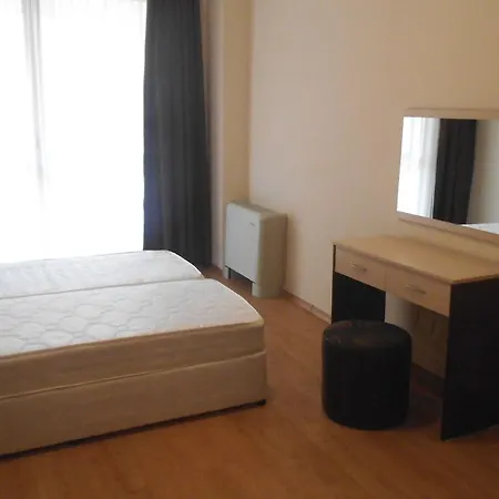 Seasons 3 Hotel de apartamente Sunny Beach