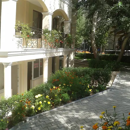 Hotel de apartamente Seasons 3 2*