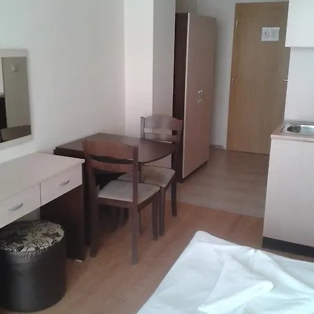 Seasons 3 2* Sunny Beach