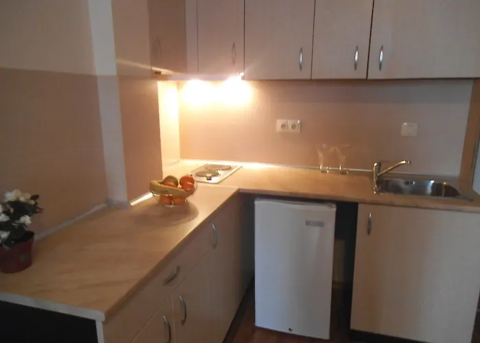 Seasons 3 公寓式酒店