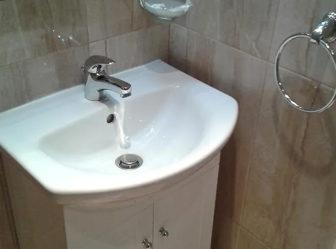 公寓式酒店 Seasons 3 2*