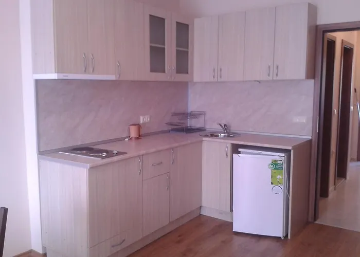 Seasons 3 2* 阳光海滩